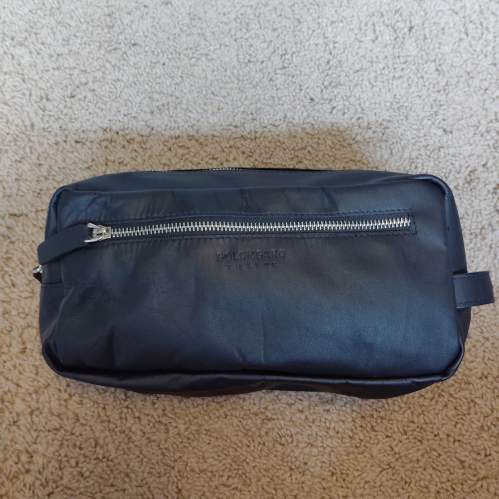 Black Skull Imprint Cosmetic Bag View 3